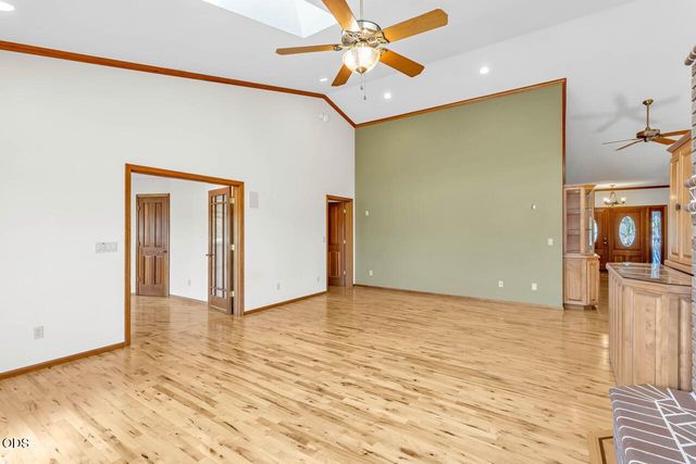 1282 Shady Lane, Grants Pass, OR 97527