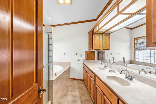 1282 Shady Lane, Grants Pass, OR 97527