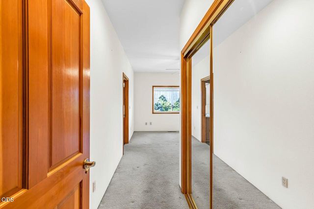 1282 Shady Lane, Grants Pass, OR 97527