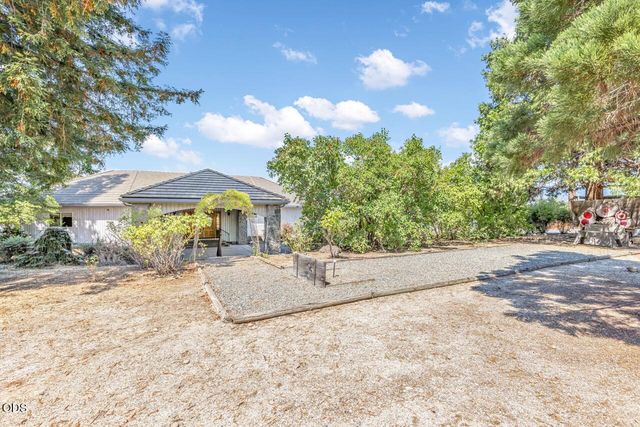 1282 Shady Lane, Grants Pass, OR 97527