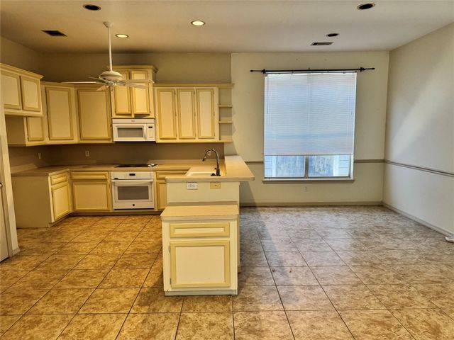 12994 Centaurus Court, Willis, TX 77318