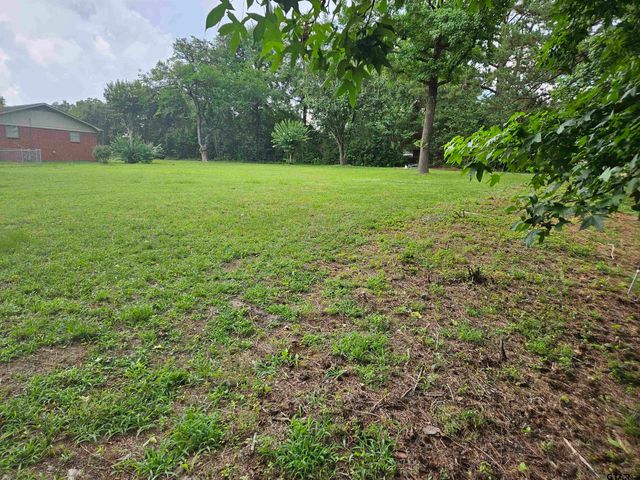 409 Dial Street, Jacksonville, TX 75766