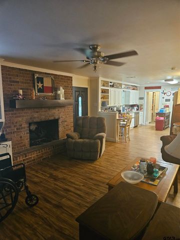 409 Dial Street, Jacksonville, TX 75766