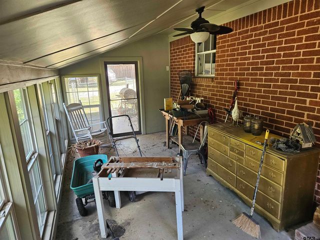 409 Dial Street, Jacksonville, TX 75766