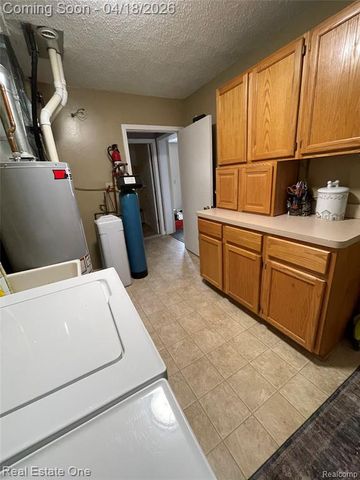 6321 Church Street, Clarkston, MI 48346