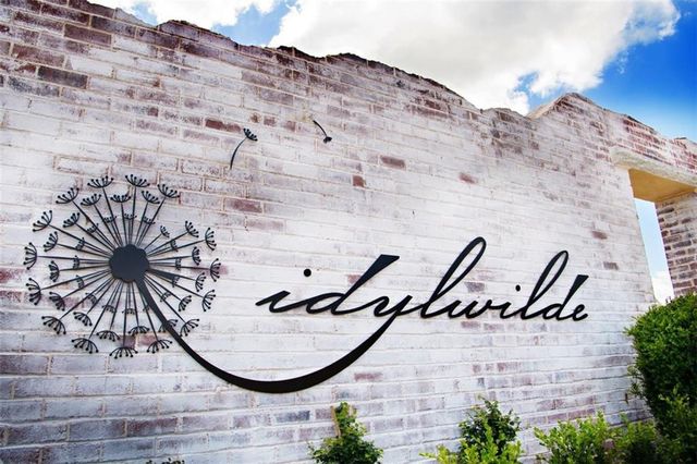 303 Mcdaniel Place, Canton, GA 30115