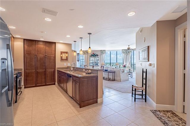 5781 Cape Harbour DR # 707, Cape Coral, FL 33914