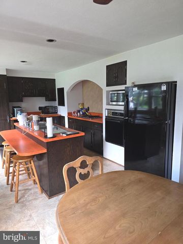 36 S TRAYMORE AVE, Warminster, PA 18974