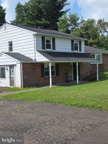 36 S TRAYMORE AVE, Warminster, PA 18974