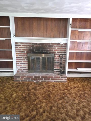 36 S TRAYMORE AVE, Warminster, PA 18974