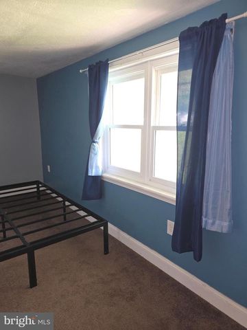 36 S TRAYMORE AVE, Warminster, PA 18974