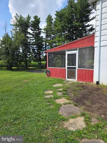 36 S TRAYMORE AVE, Warminster, PA 18974