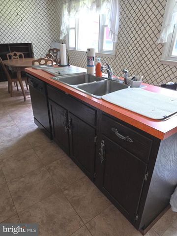 36 S TRAYMORE AVE, Warminster, PA 18974