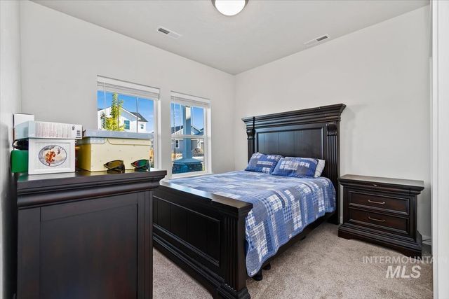 219 W Willow Dale Dr., Kuna, ID 83634