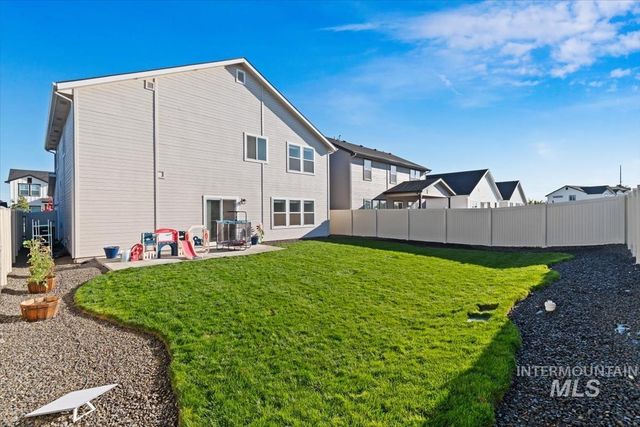 219 W Willow Dale Dr., Kuna, ID 83634