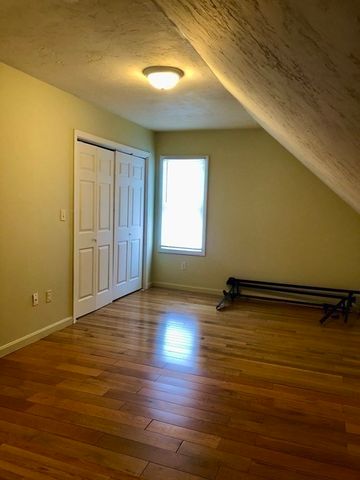 10 Underwood Park 10, Waltham, MA 02453