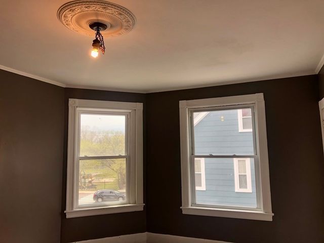 10 Underwood Park 10, Waltham, MA 02453