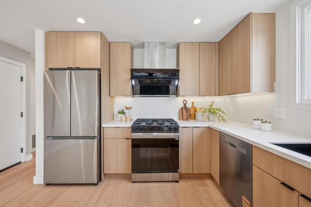 80 Highland Avenue, Daly City, CA 94015