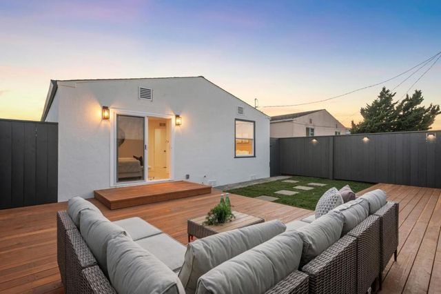 80 Highland Avenue, Daly City, CA 94015