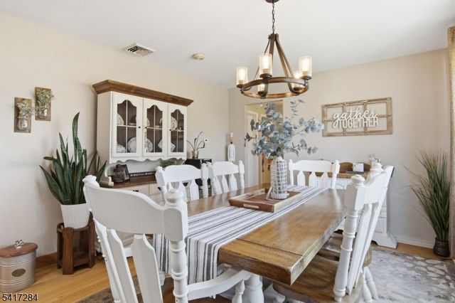 27 Heather Hills Dr, Jefferson Twp., NJ 07438