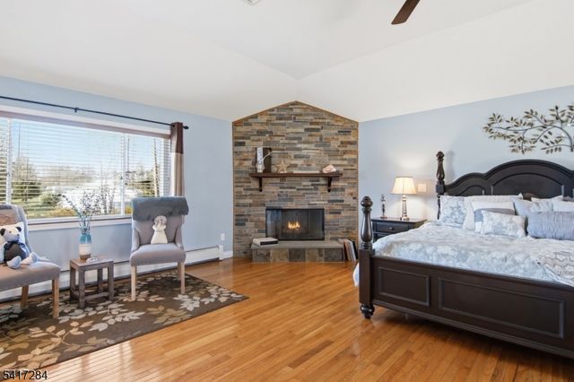 27 Heather Hills Dr, Jefferson Twp., NJ 07438