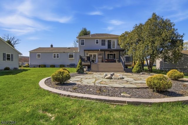 27 Heather Hills Dr, Jefferson Twp., NJ 07438