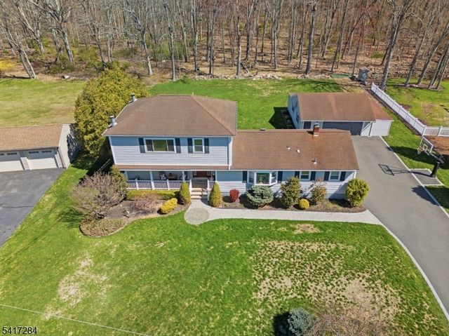 27 Heather Hills Dr, Jefferson Twp., NJ 07438