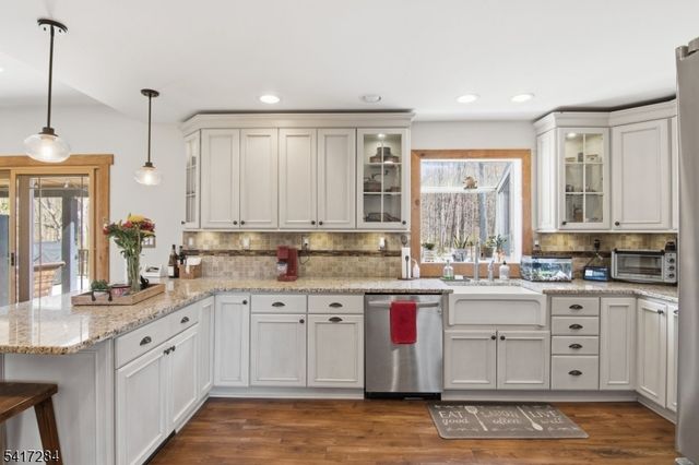 27 Heather Hills Dr, Jefferson Twp., NJ 07438