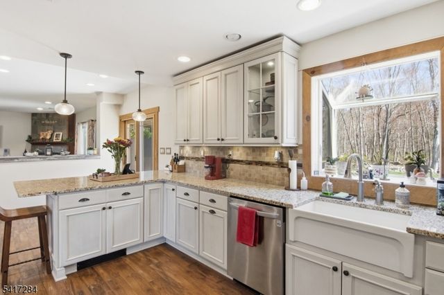 27 Heather Hills Dr, Jefferson Twp., NJ 07438