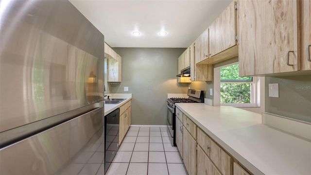 4969 VILLAGE GARDENS DRIVE 52, Sarasota, FL 34234