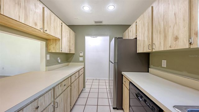 4969 VILLAGE GARDENS DRIVE 52, Sarasota, FL 34234