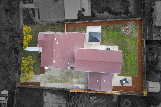 247 Cedar St, Roseville, CA 95678