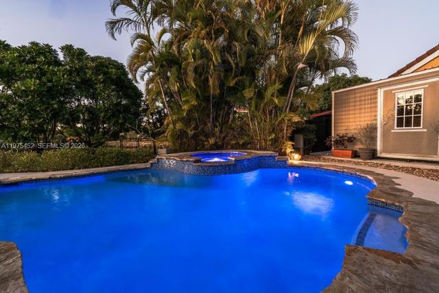 12755 SW 60th Ln, Miami, FL 33183