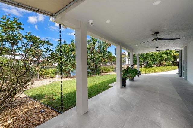 12755 SW 60th Ln, Miami, FL 33183