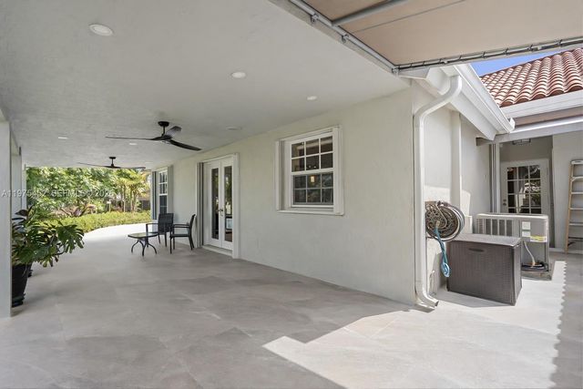 12755 SW 60th Ln, Miami, FL 33183