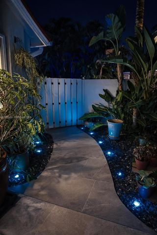 12755 SW 60th Ln, Miami, FL 33183