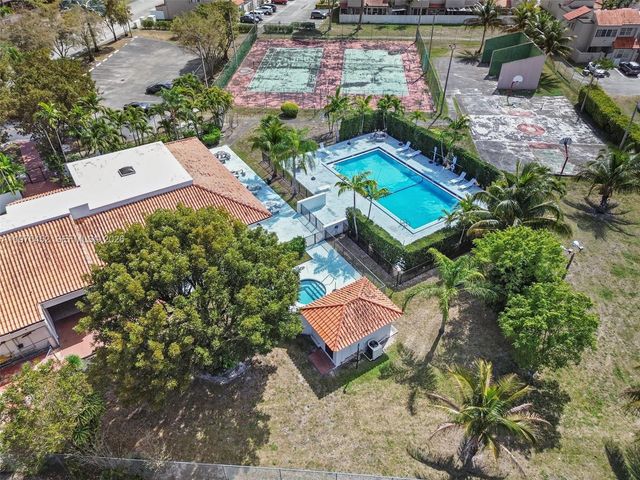 12755 SW 60th Ln, Miami, FL 33183