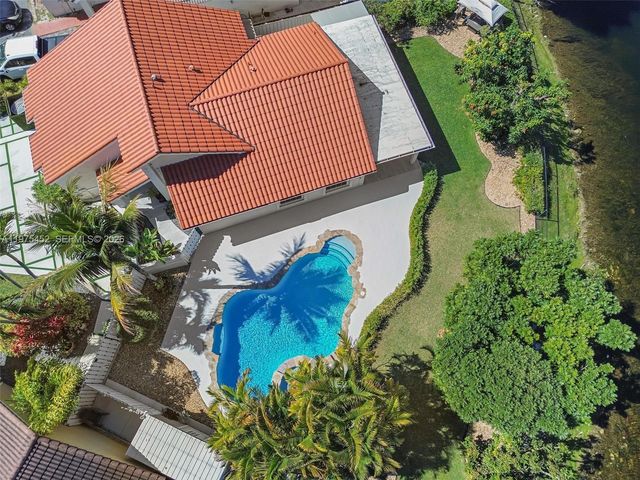 12755 SW 60th Ln, Miami, FL 33183