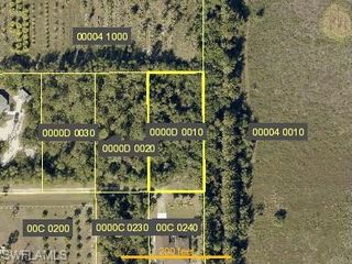 6198 Hodges DR, Bokeelia, FL 33922