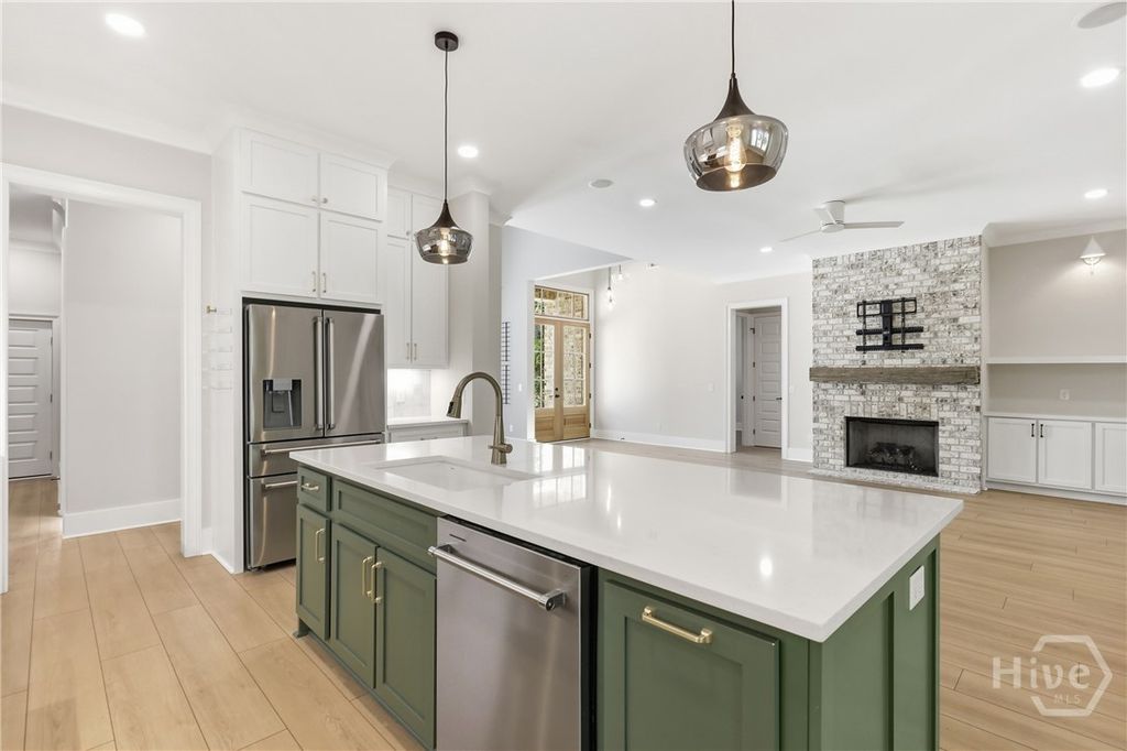 Image 18 of property listing at 73 Cane Patch Lane, Richmond Hill, GA 31324