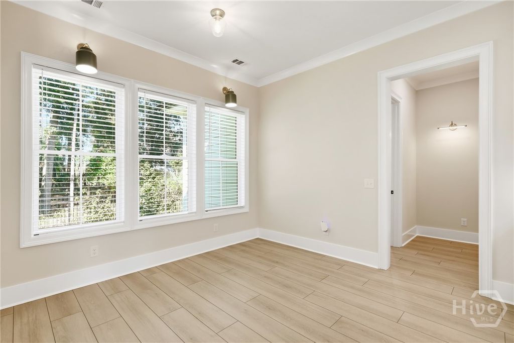 Image 25 of property listing at 73 Cane Patch Lane, Richmond Hill, GA 31324