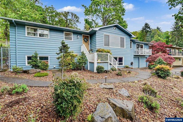 3270 Azalea Dr S, Salem, OR 97302