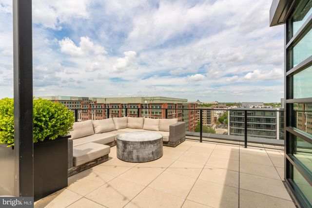 1300 4TH ST SE #613, Washington, DC 20003