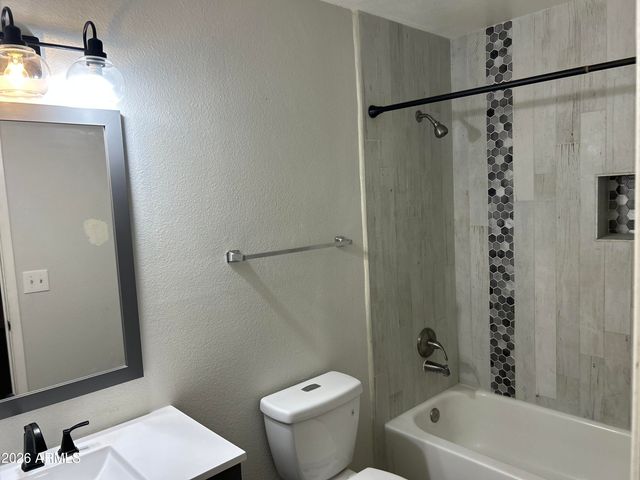 727 S HARTFORD Street 198, Chandler, AZ 85225