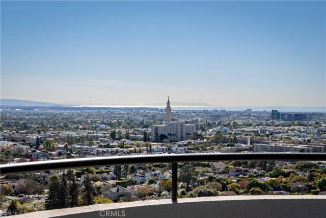 10560 Wilshire Boulevard 1706, Los Angeles, CA 90024