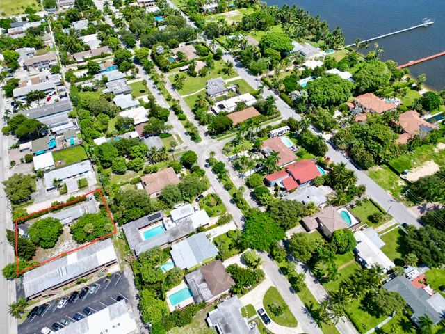 1302 S FEDERAL Highway, Lake Worth Beach, FL 33460