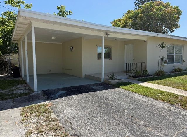1302 S FEDERAL Highway, Lake Worth Beach, FL 33460