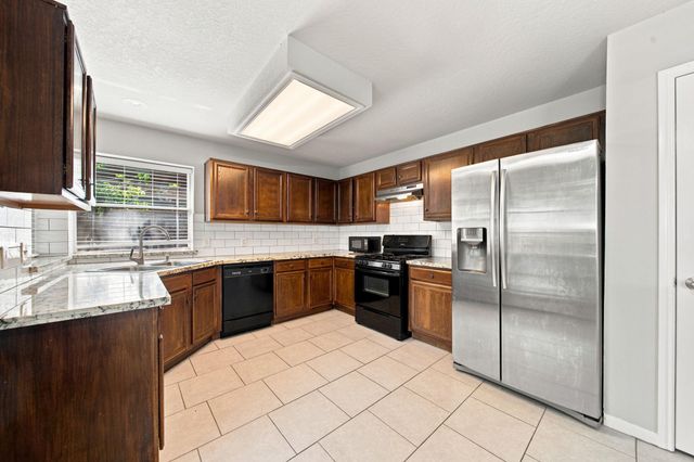 20619 Apache Lake Drive, Katy, TX 77449