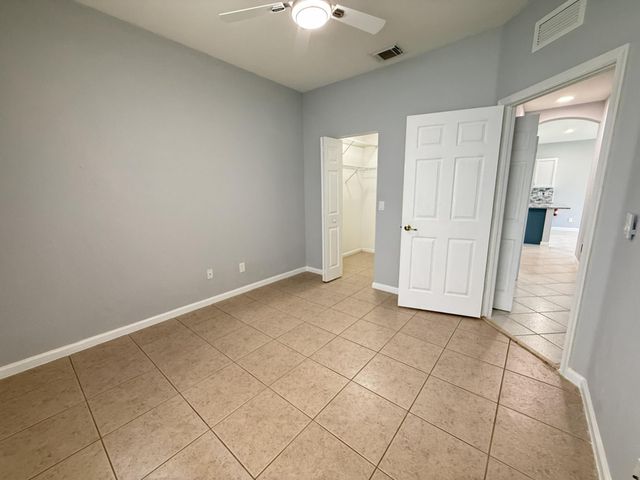 9084 Silver Glen Way, Lake Worth, FL 33467