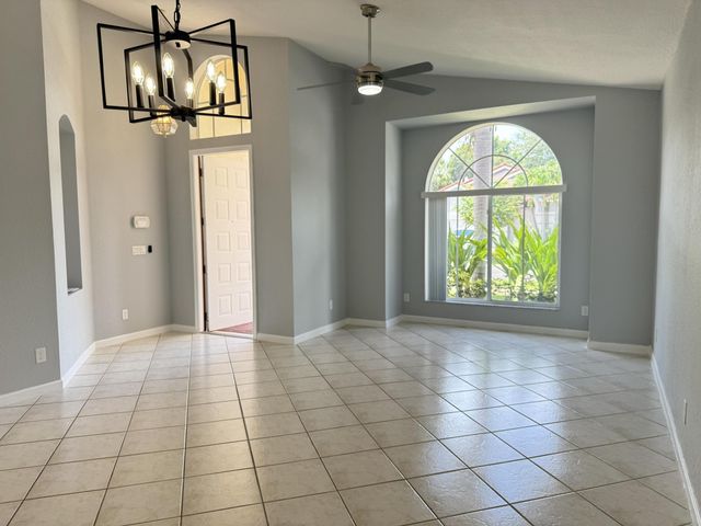 9084 Silver Glen Way, Lake Worth, FL 33467